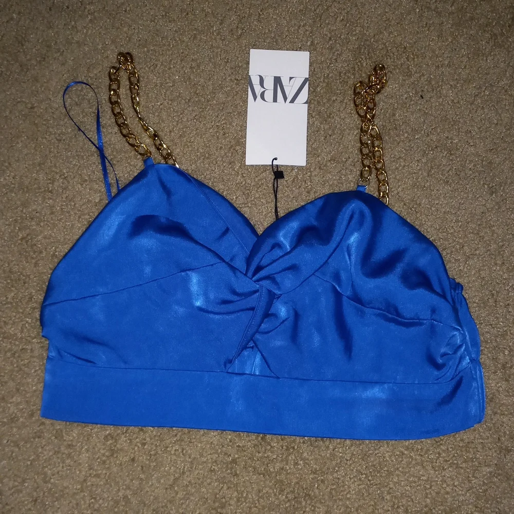 Blue crop top w/ gold chain straps| Brand: Zara| Size: Medium - Picture 1 of 6